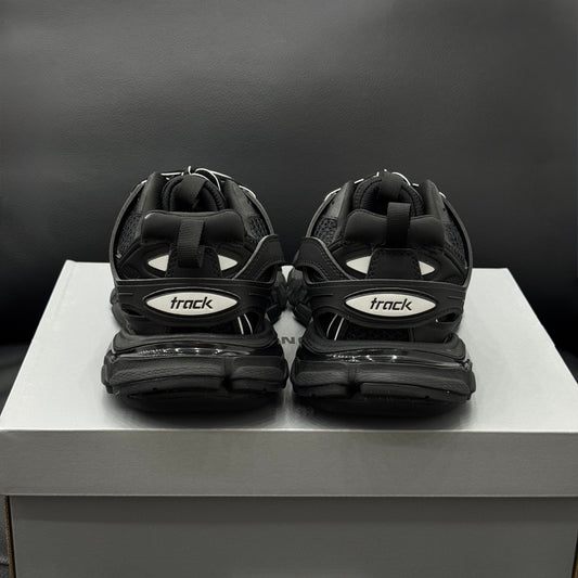 BALENCIAGA TRACK 3.0