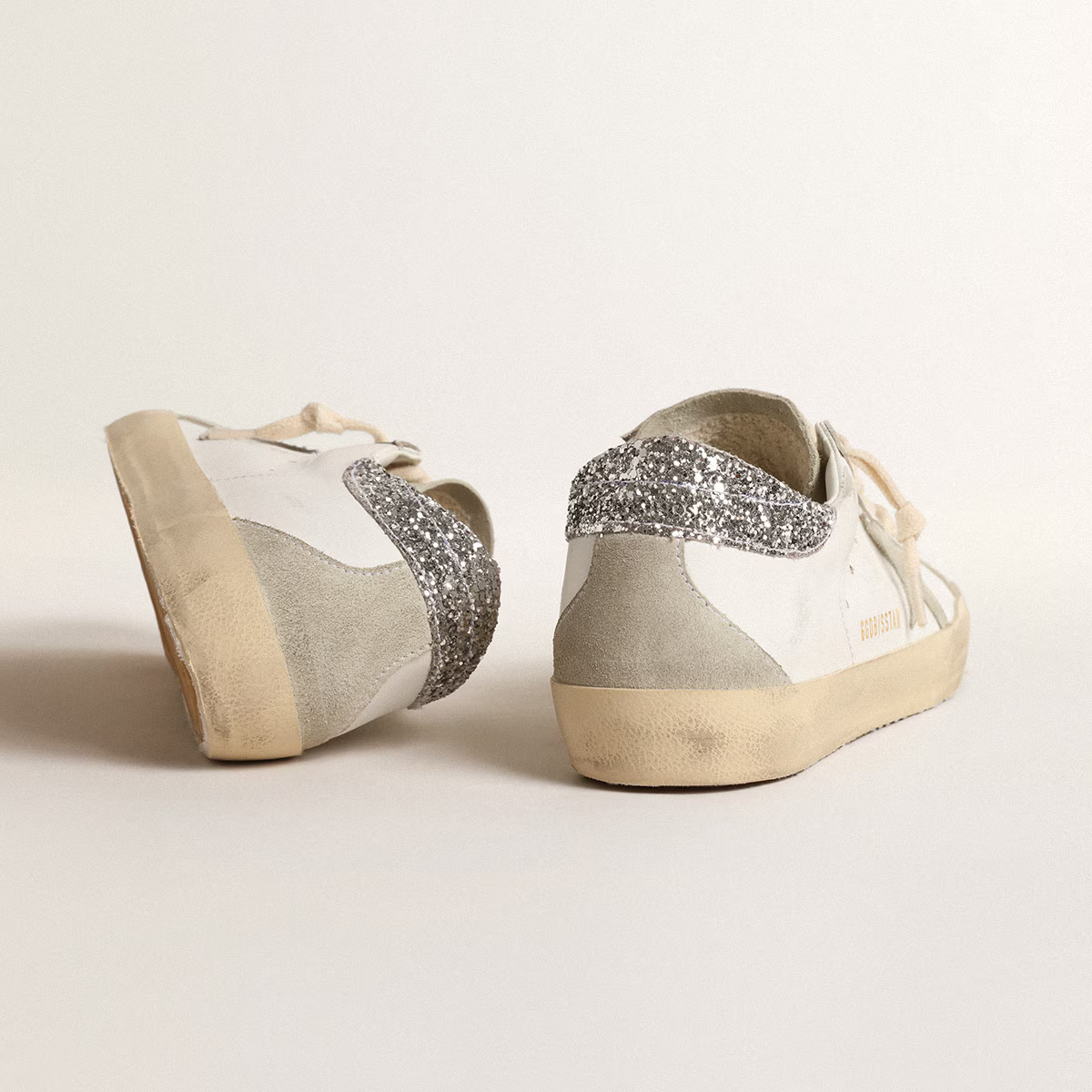 GOLDEN GOOSE
