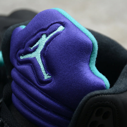 JORDAN 5