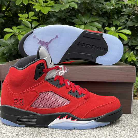 JORDAN 5