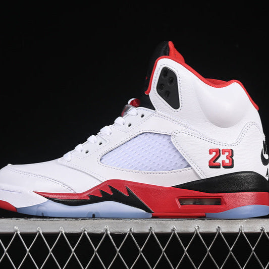 JORDAN 5