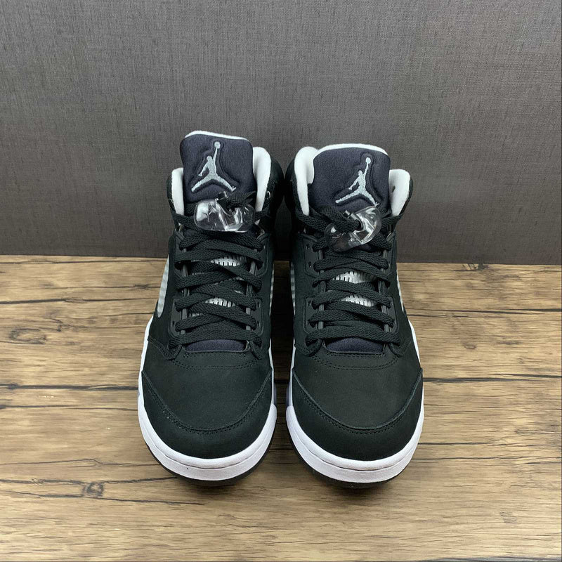 JORDAN 5