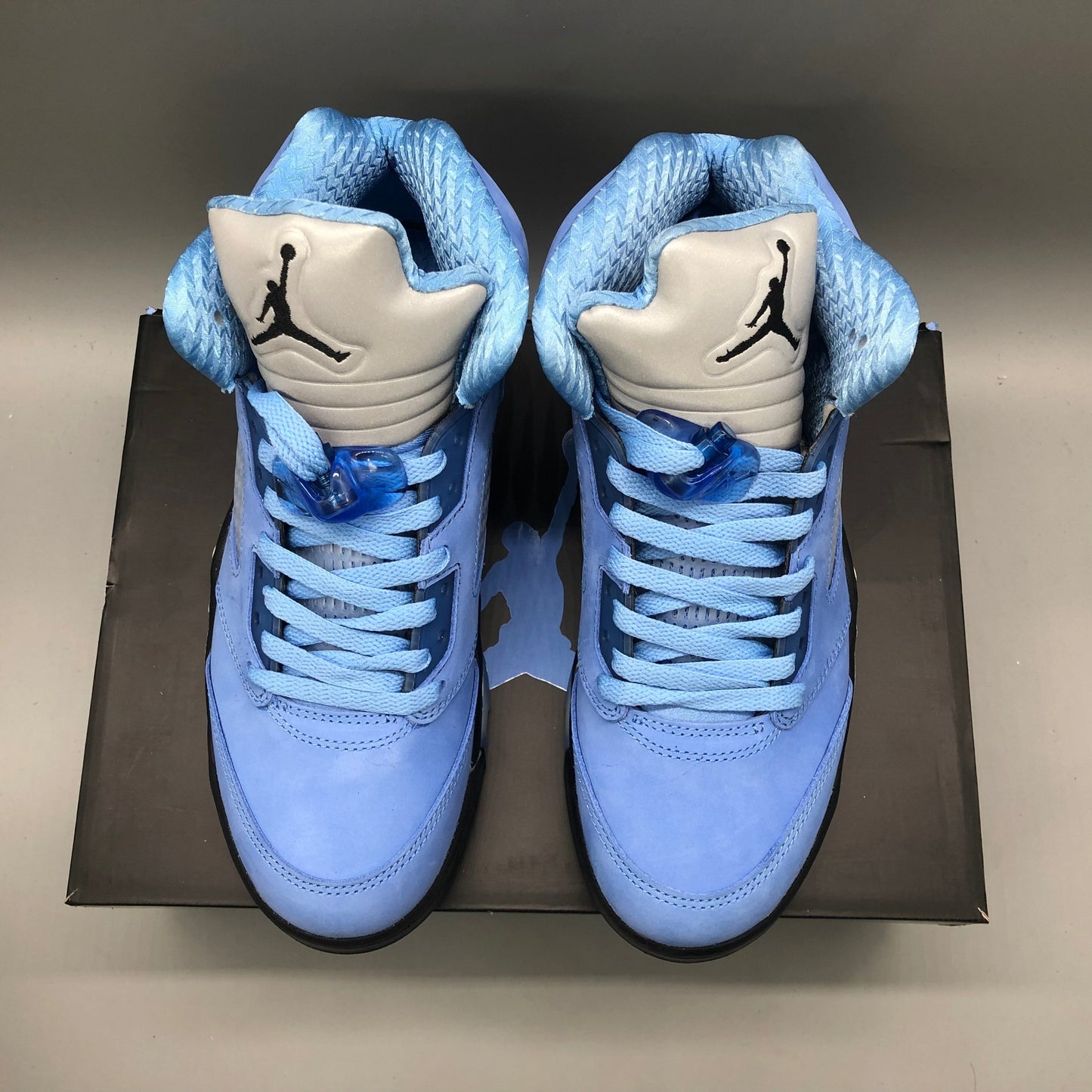 JORDAN 5