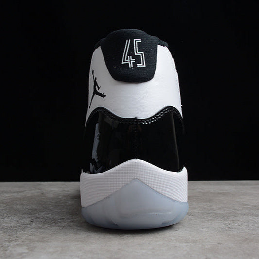 JORDAN 11
