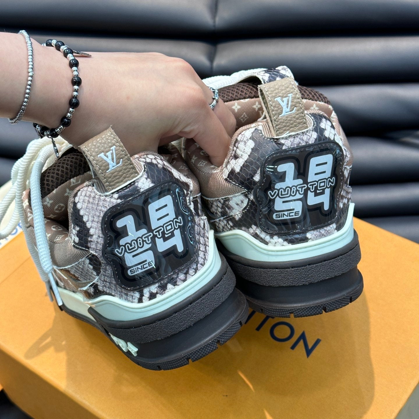 LV SKATE