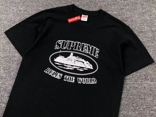 T-SHIRT SUPREME