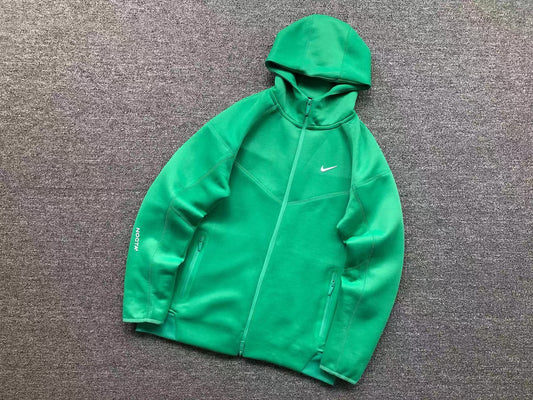 TUTA NIKE TECH FLEECE x NOCTA