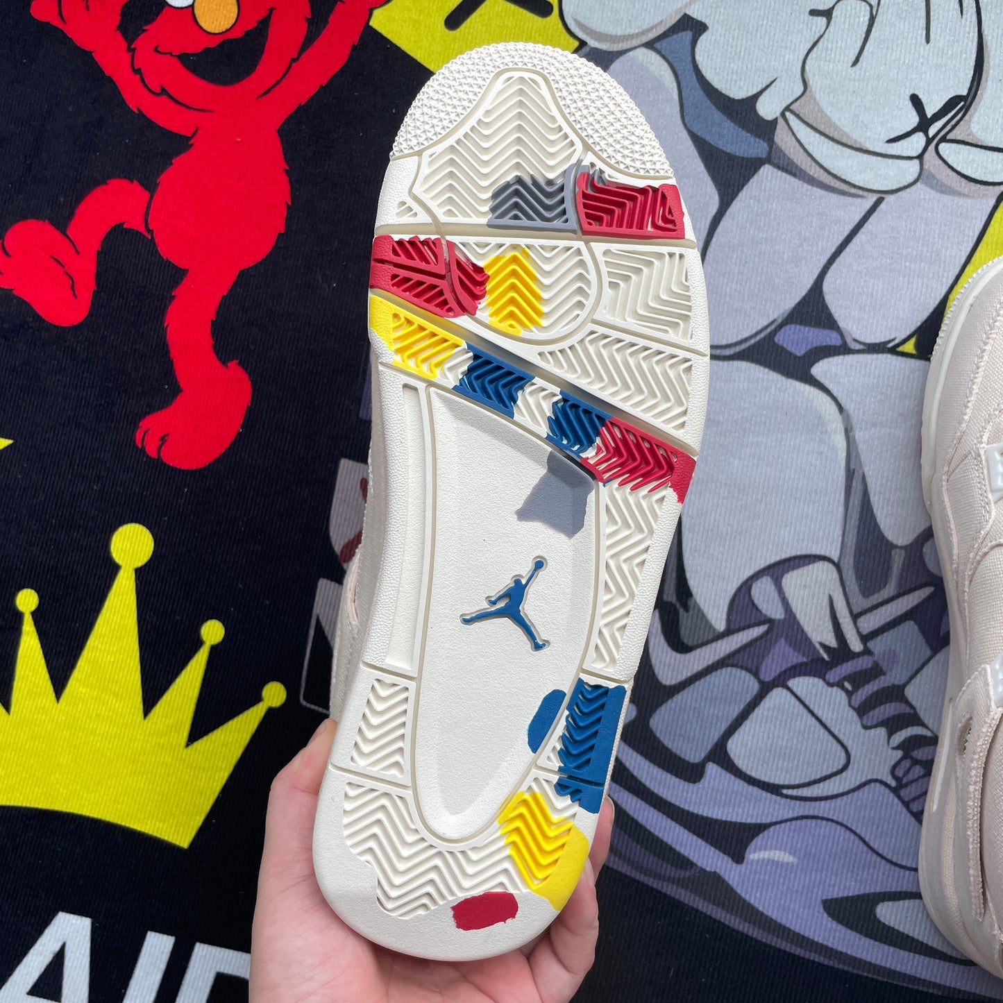 JORDAN 4