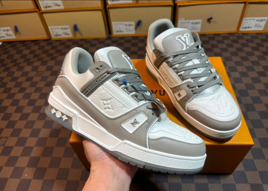 LV TRAINER