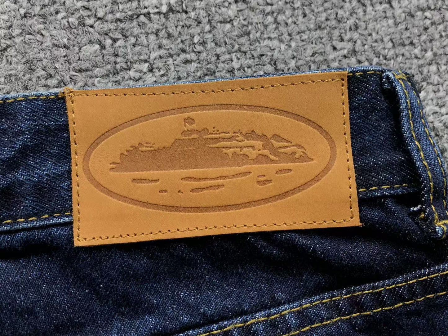 PANTALONI CORTEIZ JEANS