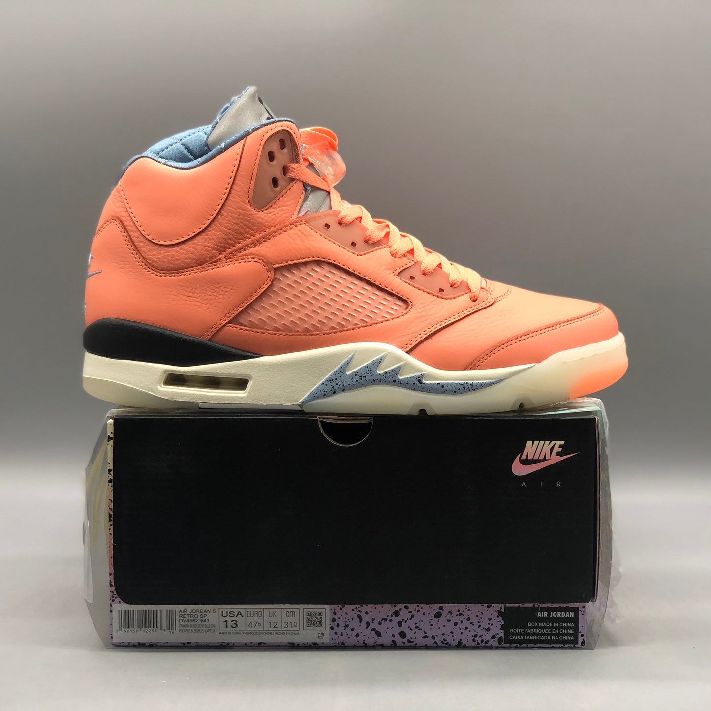 JORDAN 5