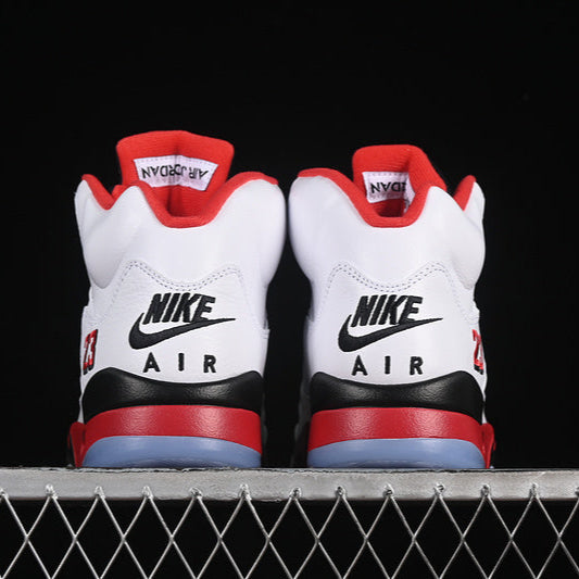JORDAN 5