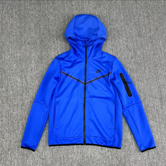 TUTA NIKE TECH FLEECE