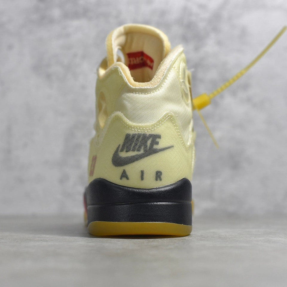 JORDAN 5