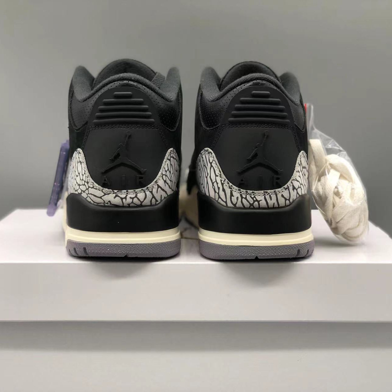 JORDAN 3