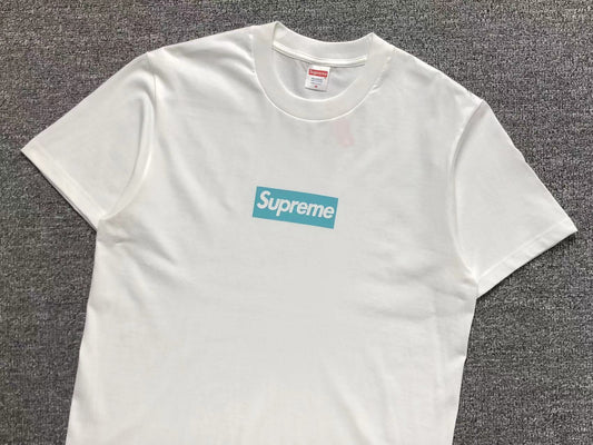 T-SHIRT SUPREME
