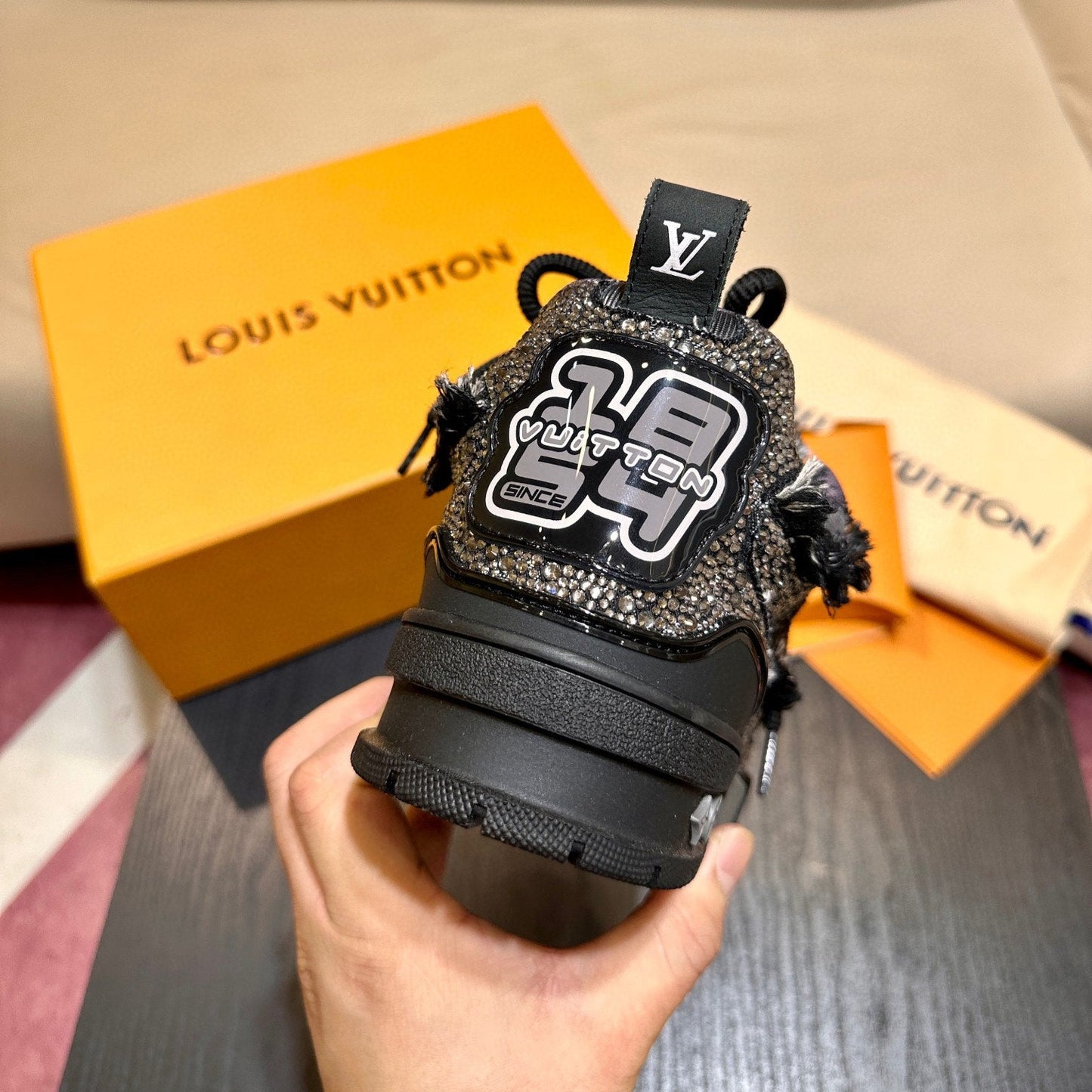 LV SKATE
