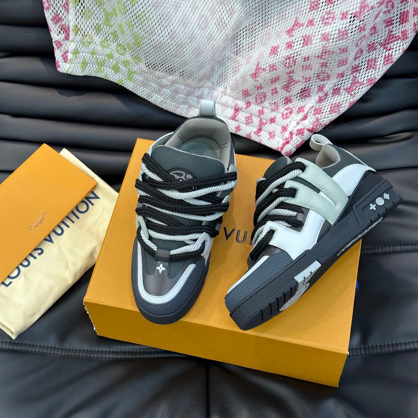 LV SKATE