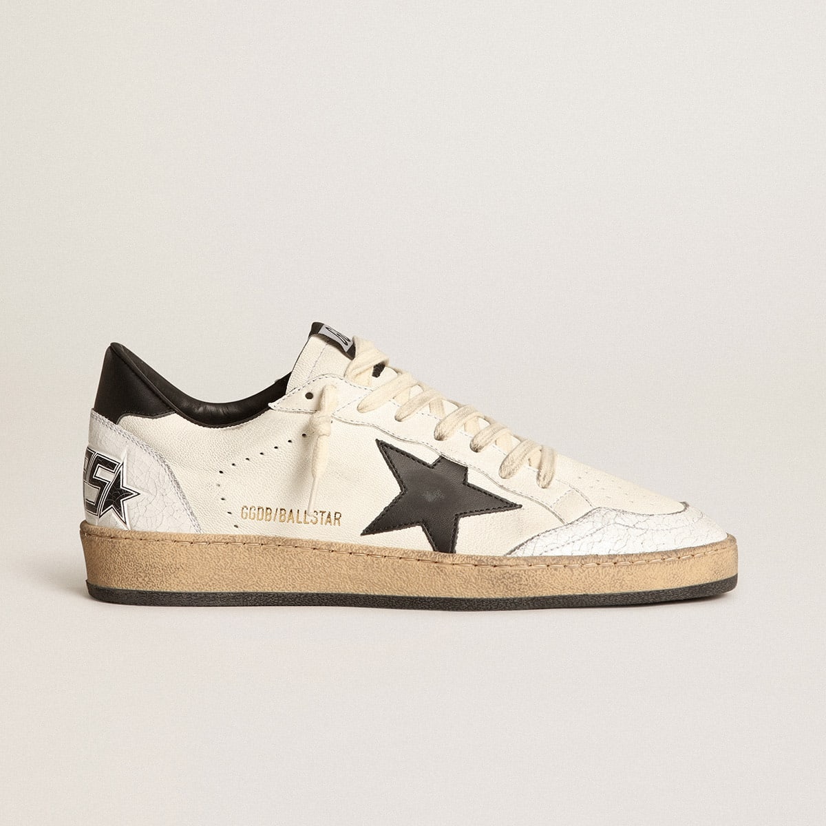 GOLDEN GOOSE