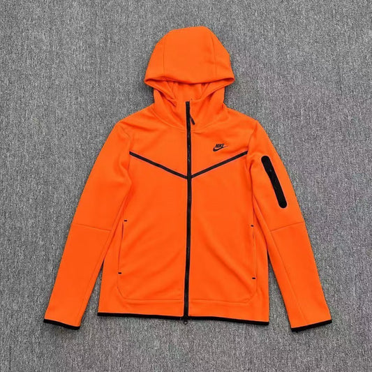 TUTA NIKE TECH FLEECE