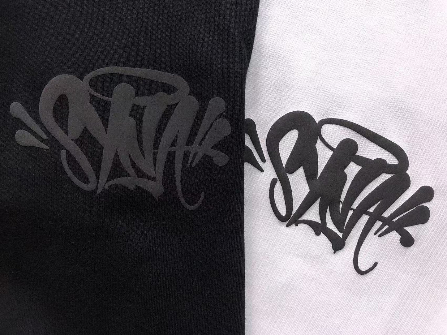 T-SHIRT SYNA WORLD