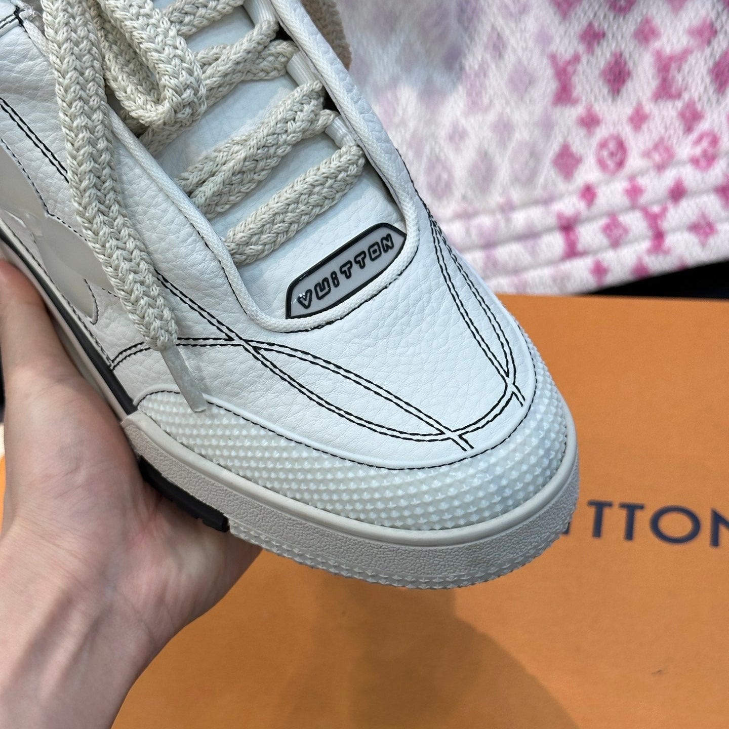 LV SKATE