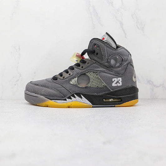 JORDAN 5