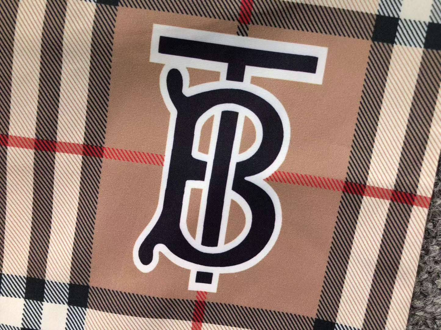 COSTUME BURBERRY