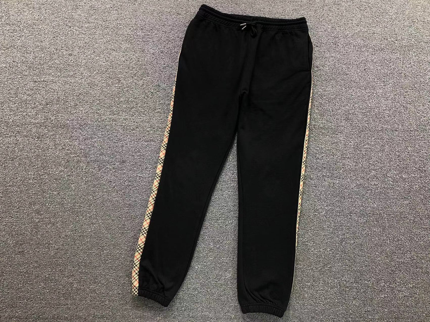 TRACKSUIT TUTA BURBERRY FELPA / PANTALONI
