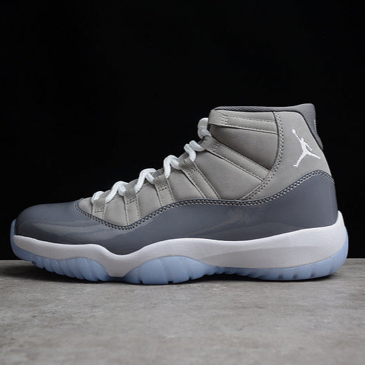 JORDAN 11