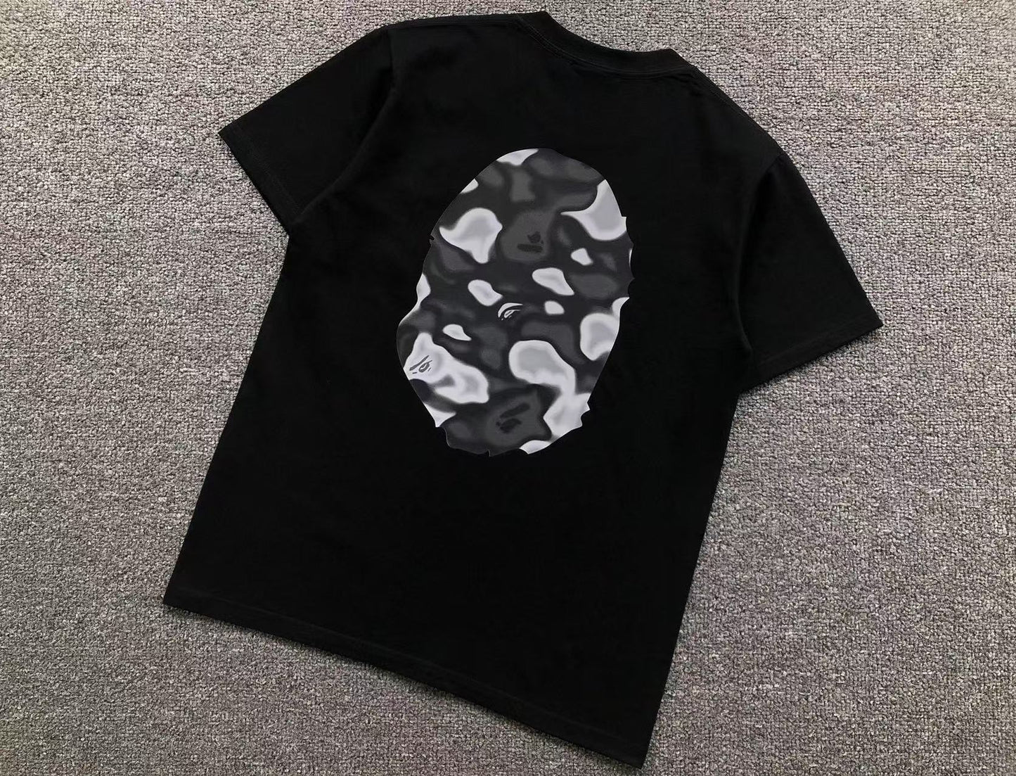 T-SHIRT BAPE