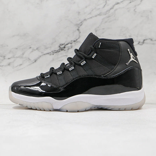 JORDAN 11