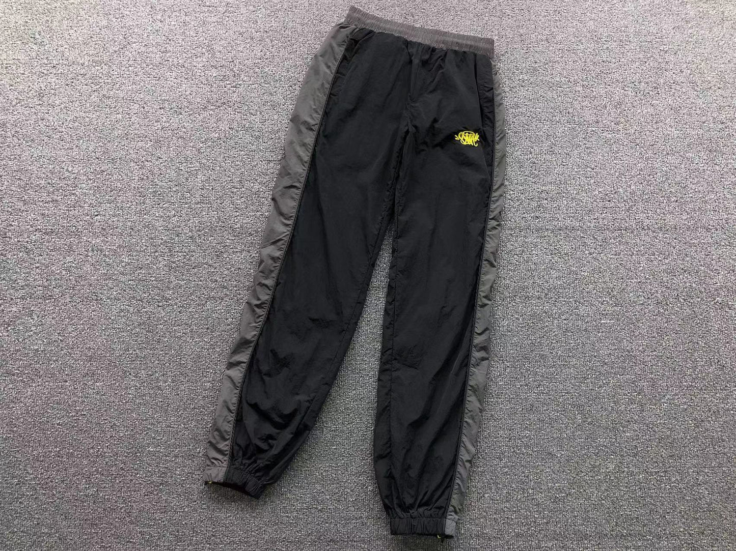 TRACKSUIT TUTA SYNA WORLD