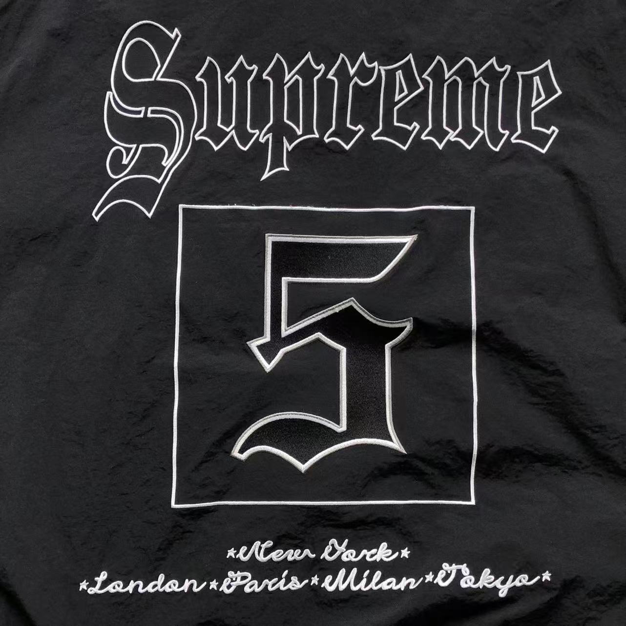 TRACKSUIT TUTA SUPREME