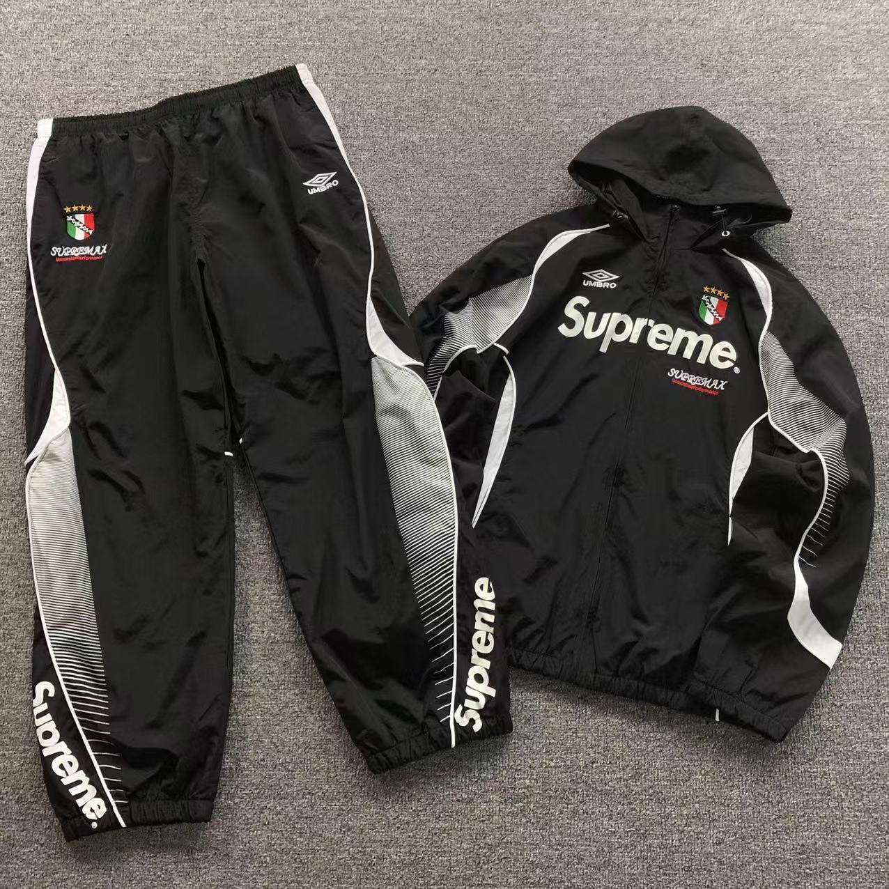TRACKSUIT TUTA SUPREME