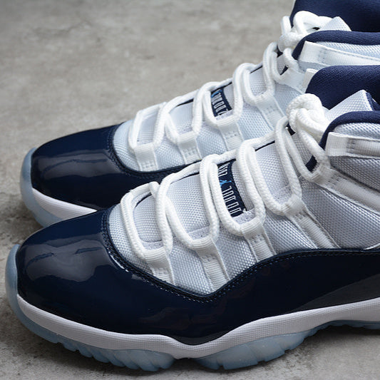 JORDAN 11