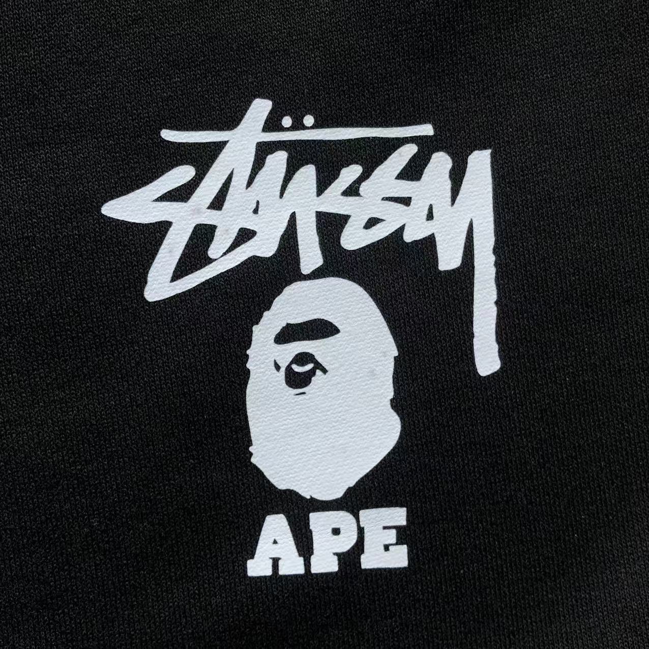 PANTALONCINI BAPE x STUSSY