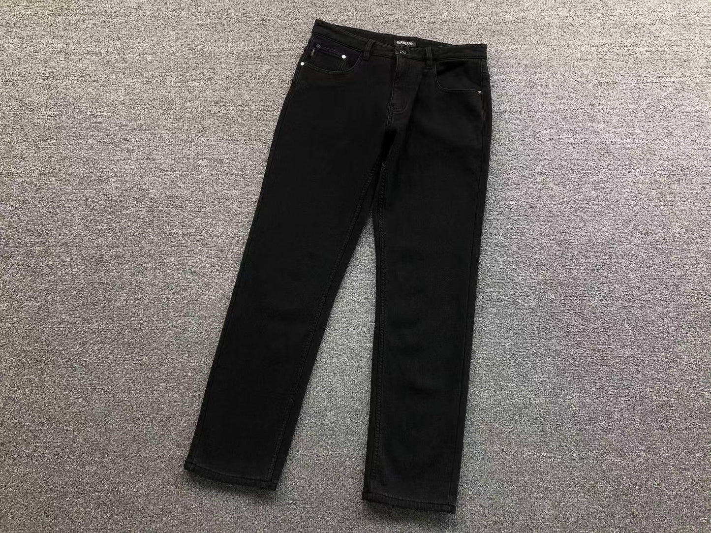 JEANS BURBERRY PANTALONI