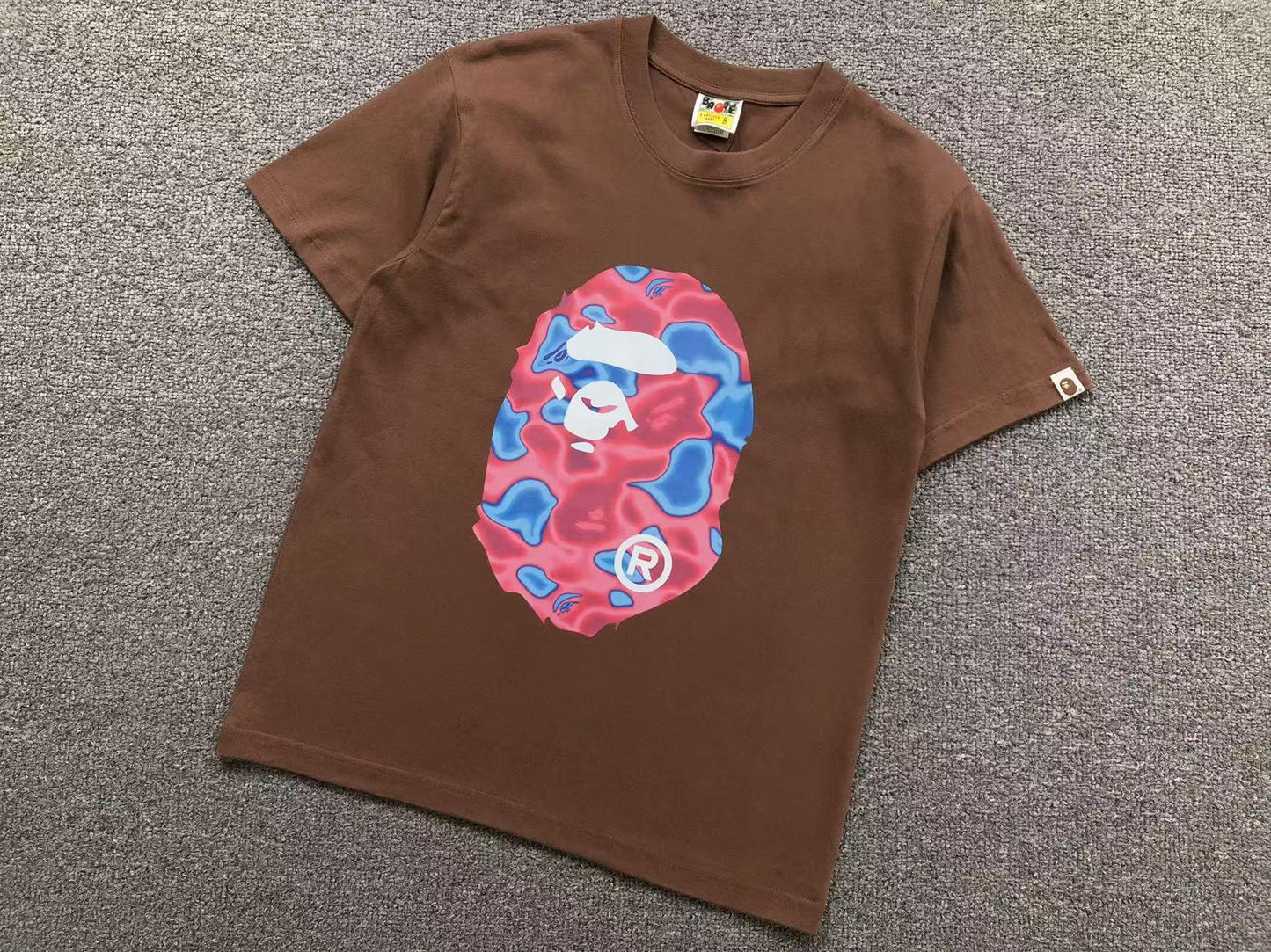 T-SHIRT BAPE