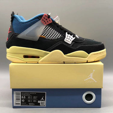 JORDAN 4