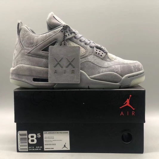 JORDAN 4