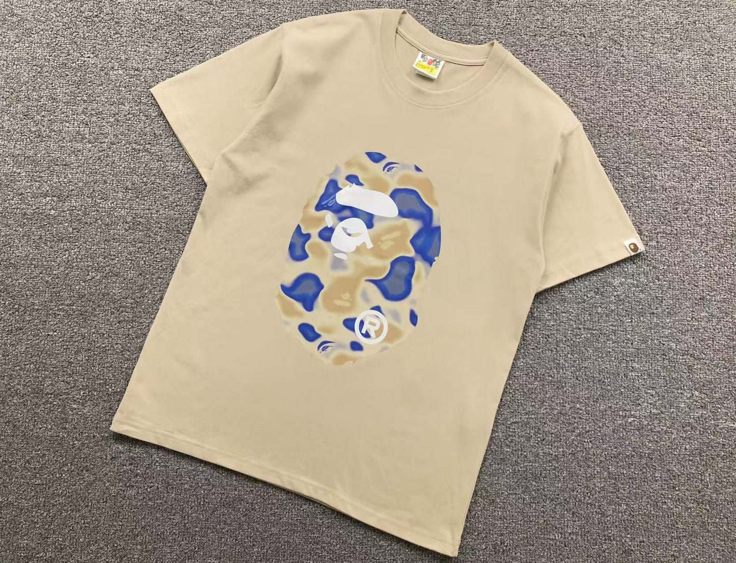 T-SHIRT BAPE