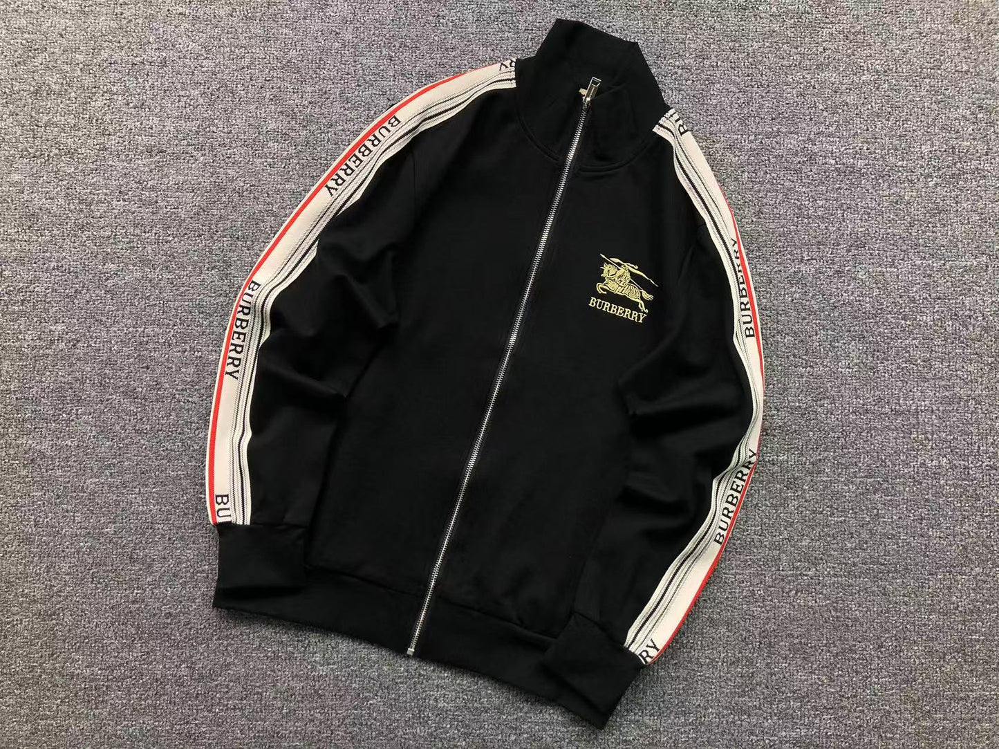 TRACKSUIT TUTA BURBERRY