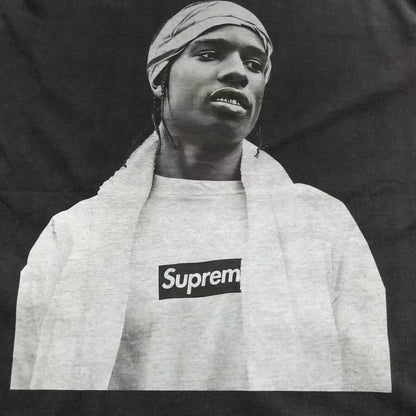 T-SHIRT SUPREME