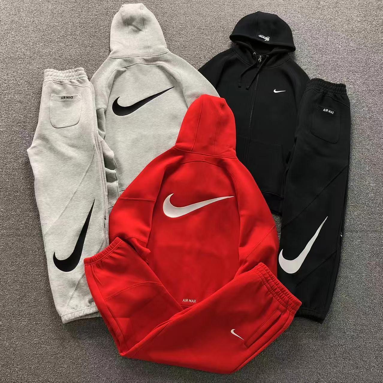 TRACKSUIT TUTA SUPREME