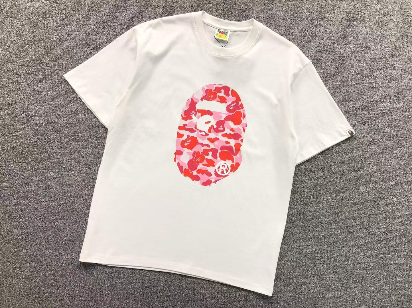 T-SHIRT BAPE