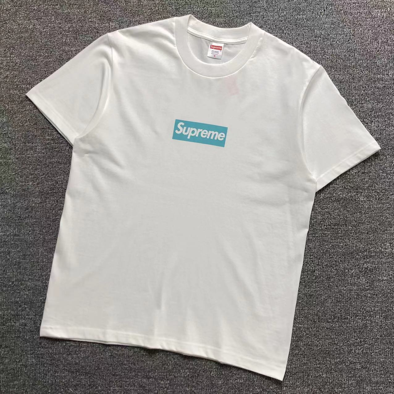 T-SHIRT SUPREME