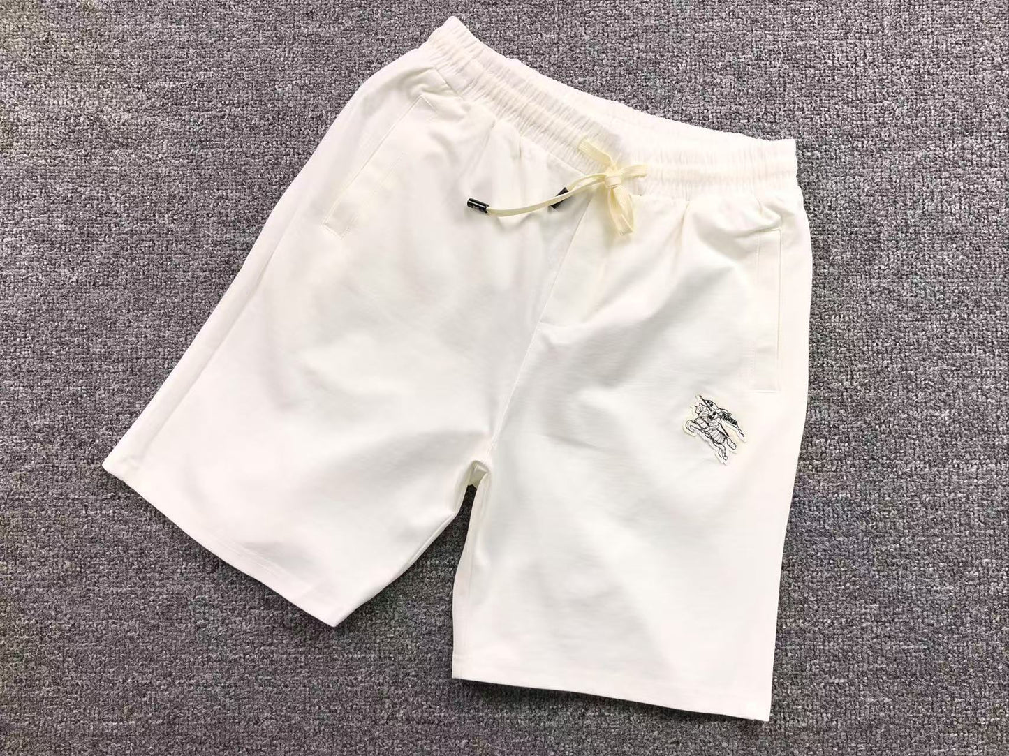 PANTALONCINI BURBERRY SHORTS