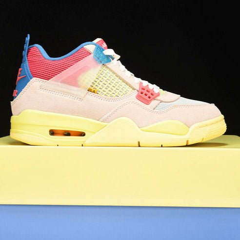 JORDAN 4