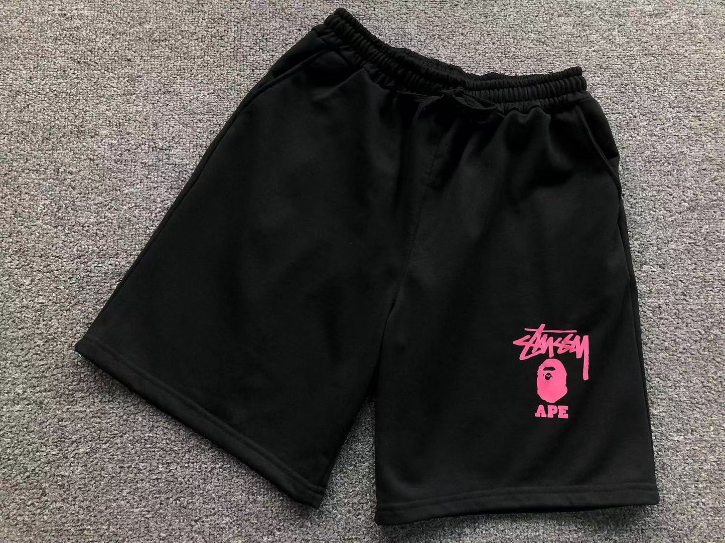 PANTALONCINI BAPE x STUSSY